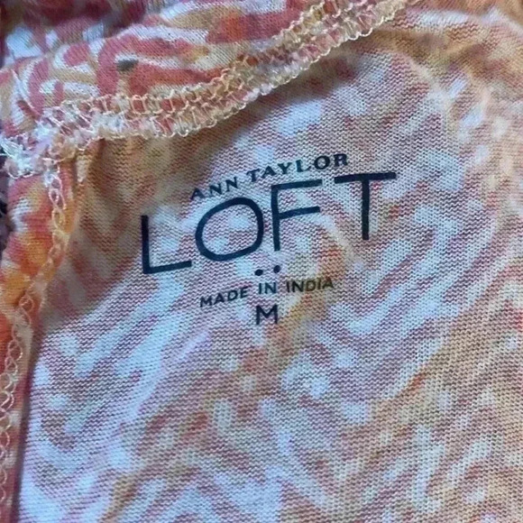 ANN TAYLOR LOFT SEQUIN KEYHOLE TANK IN CORAL AND WHITE SIZE MEDIUM - Picture 6 of 6